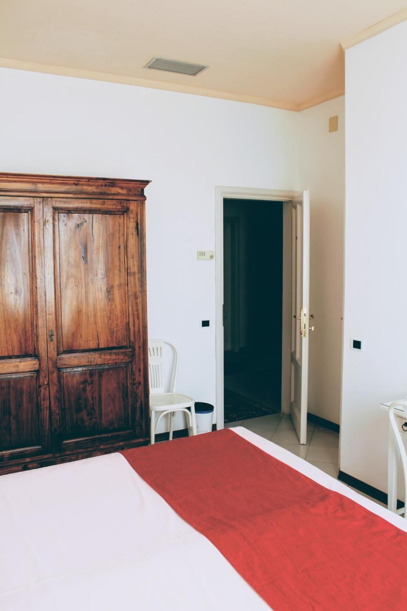 Hotel Villa Edera Marina di Pietrasanta Zimmer foto