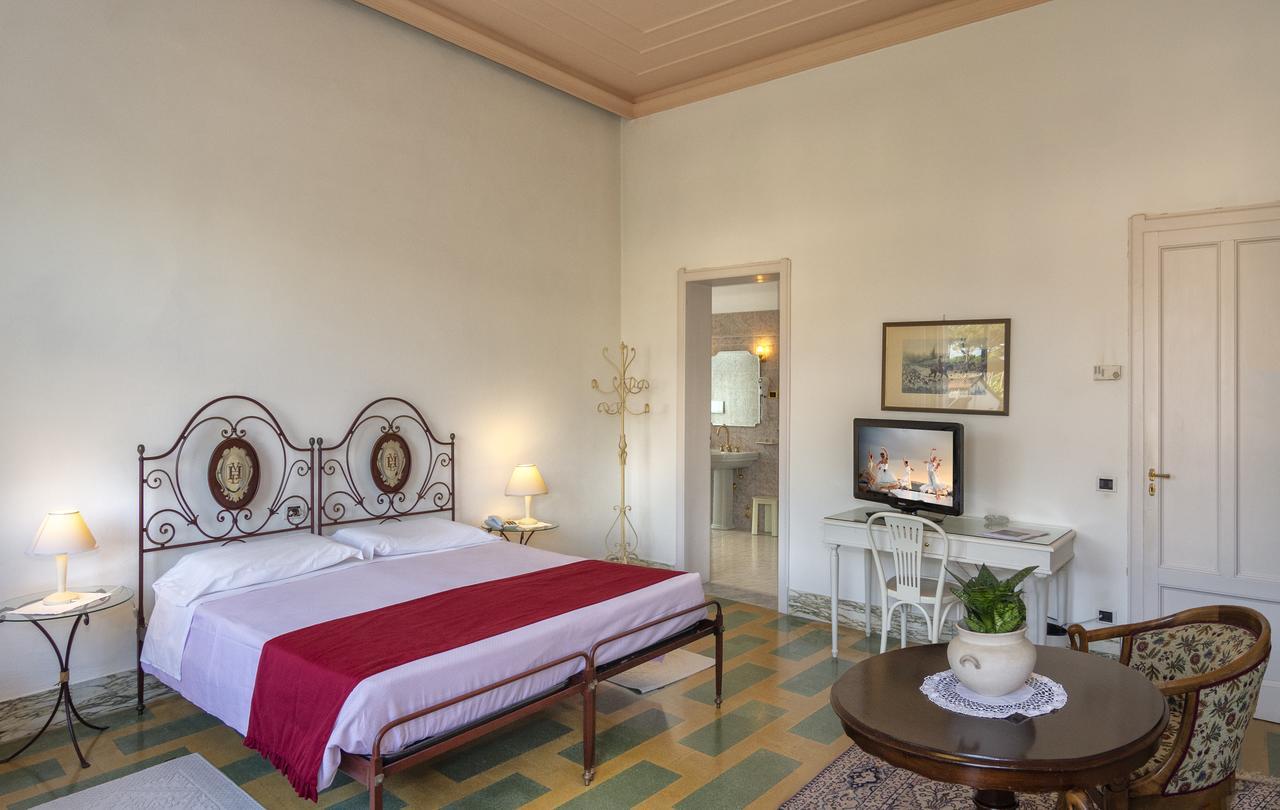 Hotel Villa Edera Marina di Pietrasanta Exterior foto
