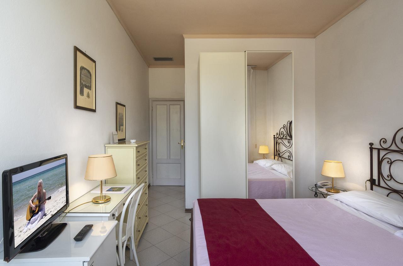 Hotel Villa Edera Marina di Pietrasanta Exterior foto